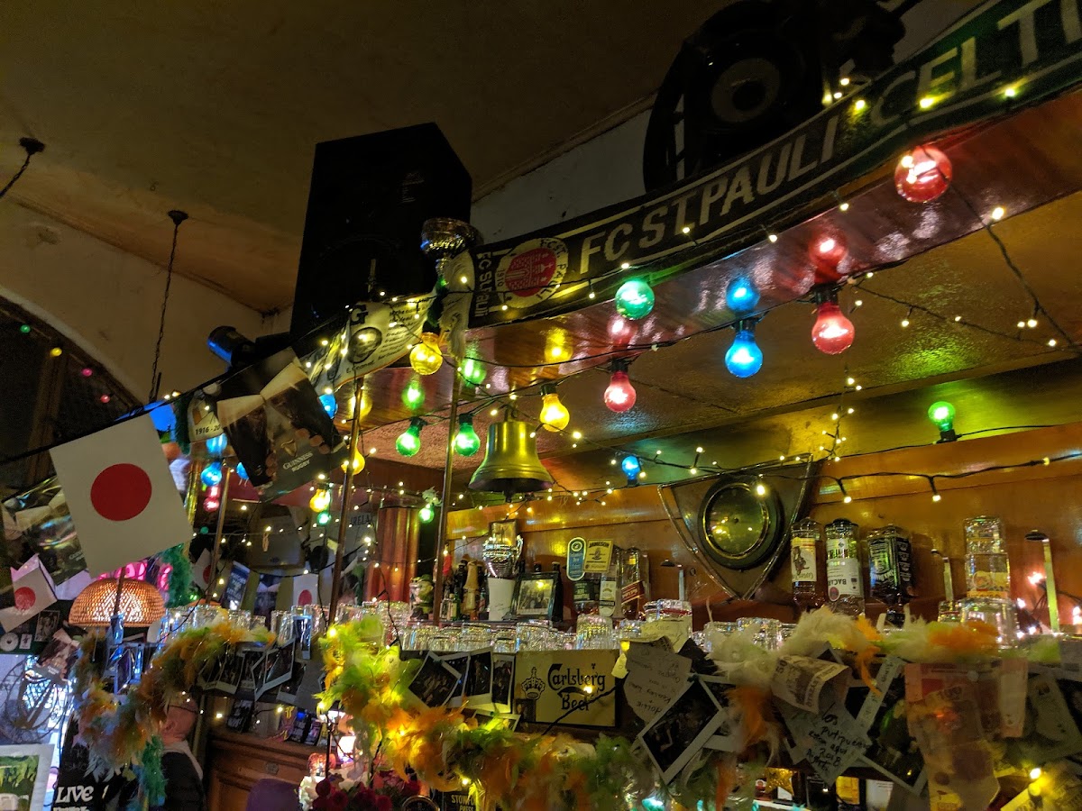 Blarney Stone Irish Pub - 9